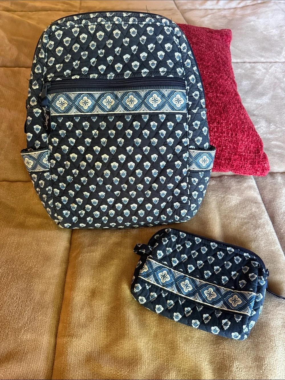 Vera Bradley Nantucket Navy Quilted Backpack with Blue Accent Pouch - Picture 1 of 12